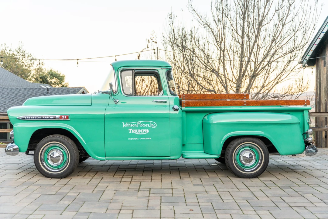 1959 Chevrolet Task Force - Image 4 of 31
