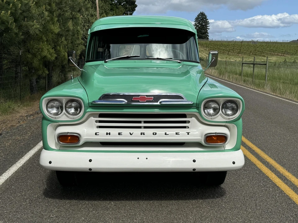 1959 Chevrolet Task Force - Image 25 of 31