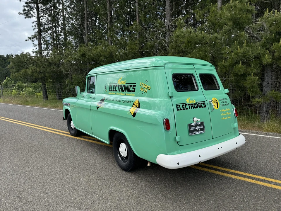 1959 Chevrolet Task Force - Image 14 of 31