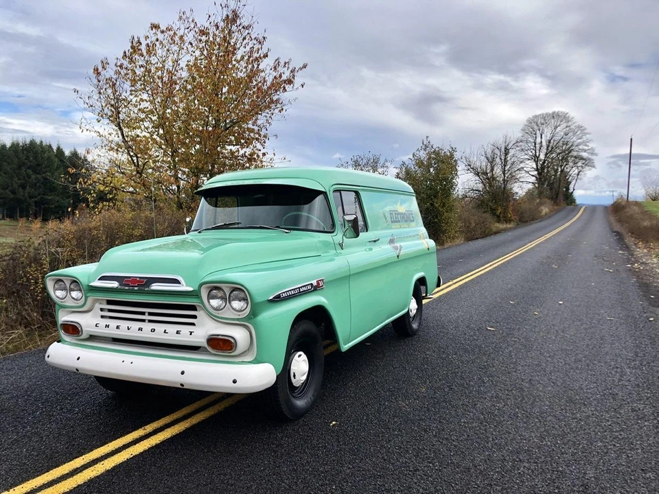 1959 Chevrolet Task Force - Image 6 of 31