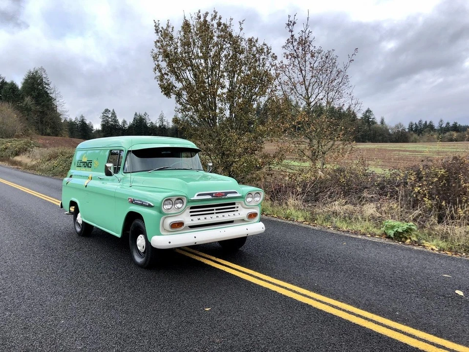 1959 Chevrolet Task Force - Image 26 of 31