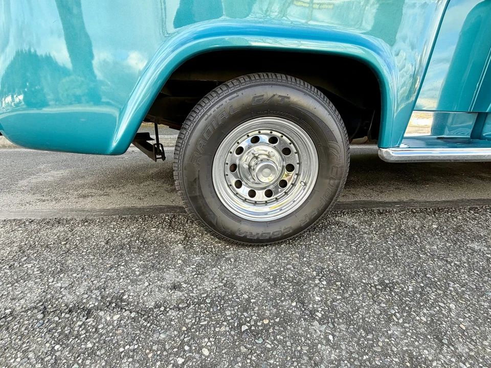 1959 Chevrolet Task Force - Image 28 of 31