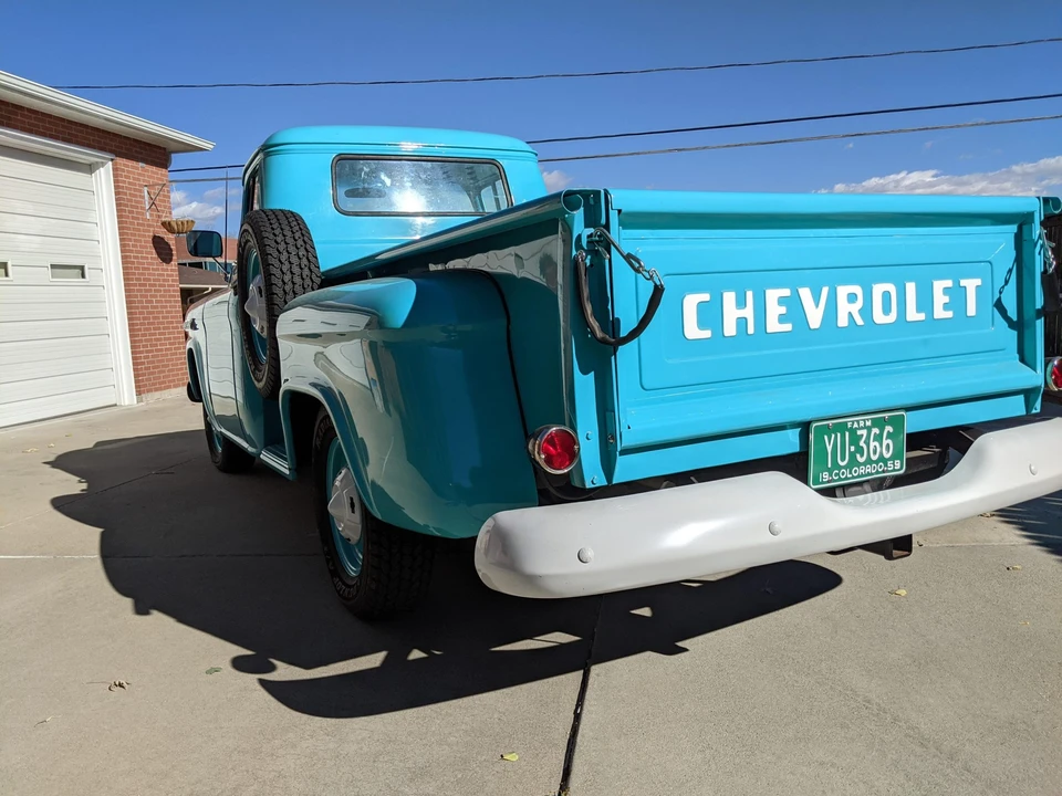 1959 Chevrolet Task Force - Image 9 of 31