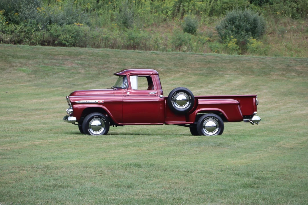 1959 Chevrolet Task Force - Image 4 of 31