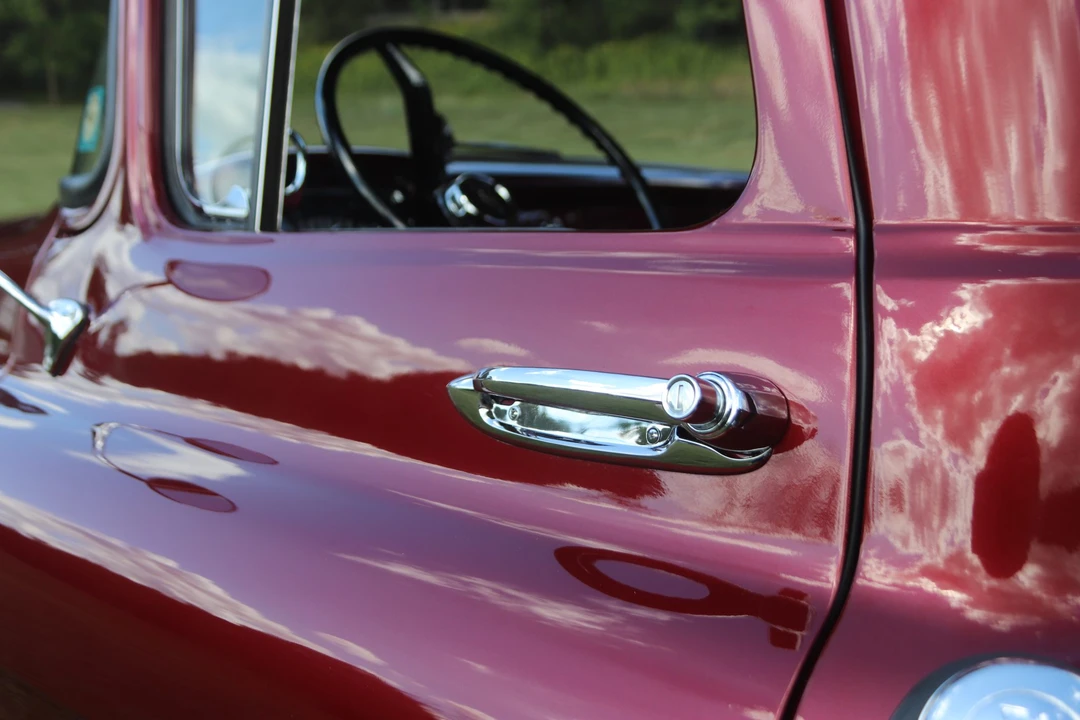 1959 Chevrolet Task Force - Image 14 of 31