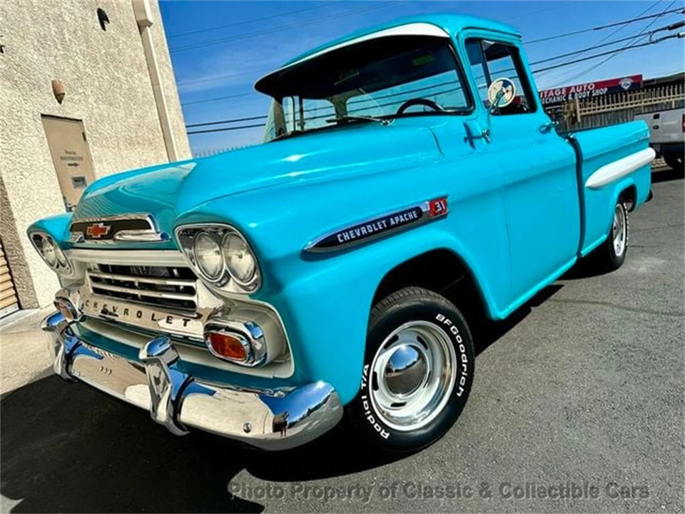 1959 Chevrolet Task Force - Image 9 of 20