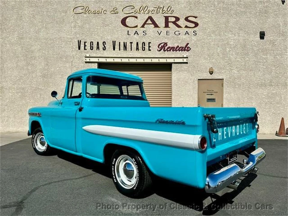 1959 Chevrolet Task Force - Image 8 of 20
