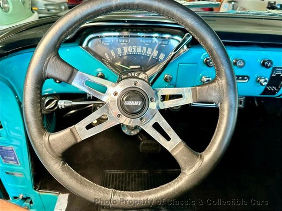 1959 Chevrolet Task Force - Image 13 of 20