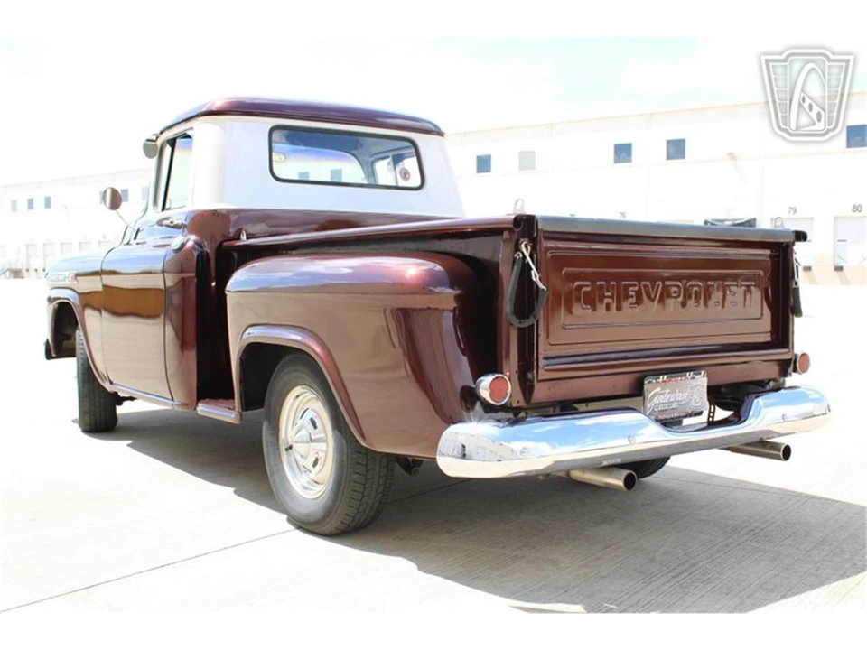 1959 Chevrolet Task Force - Image 7 of 31