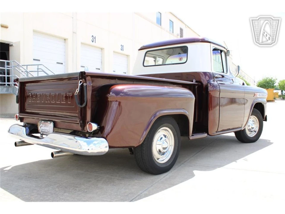 1959 Chevrolet Task Force - Image 13 of 31