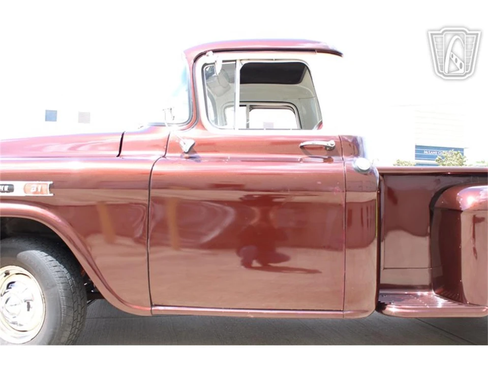 1959 Chevrolet Task Force - Image 29 of 31