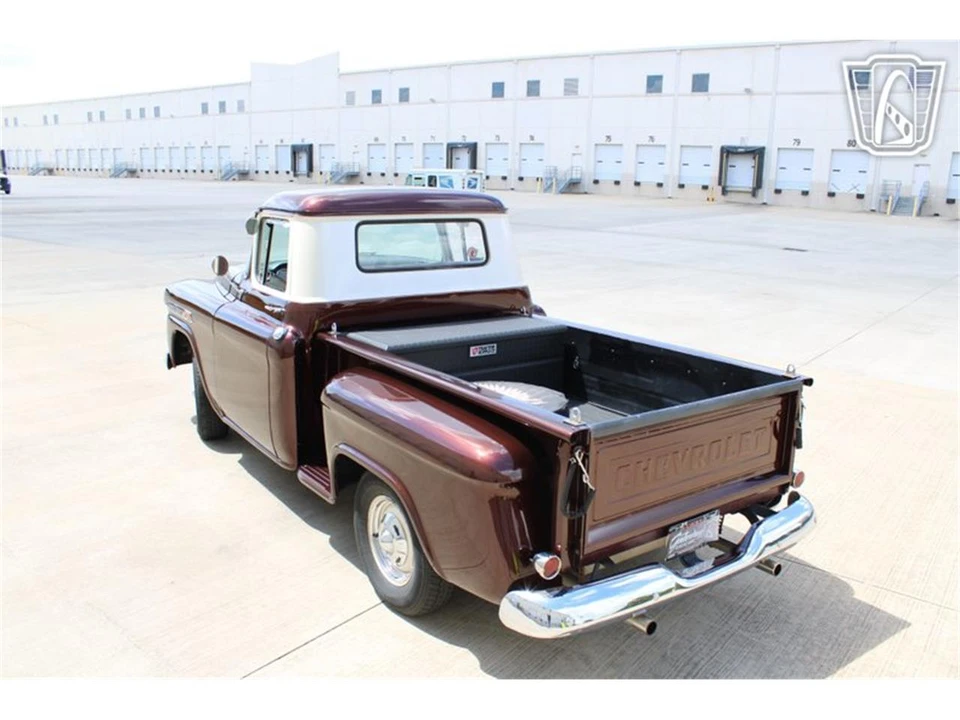 1959 Chevrolet Task Force - Image 5 of 31