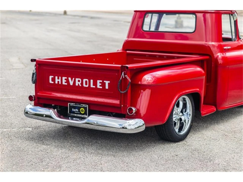 1959 Chevrolet Task Force - Image 18 of 31