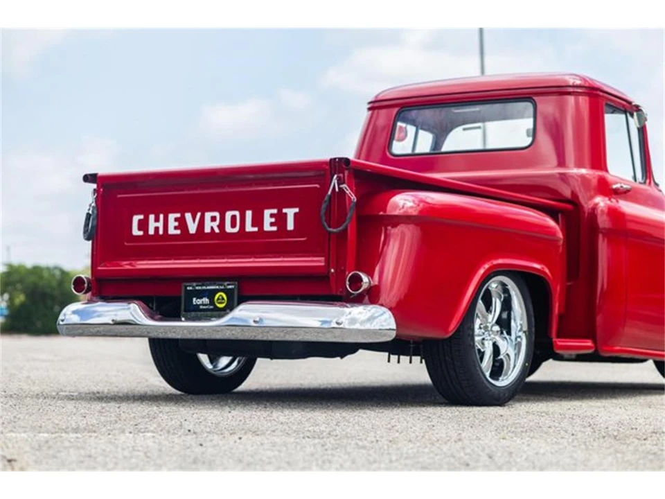 1959 Chevrolet Task Force - Image 19 of 31