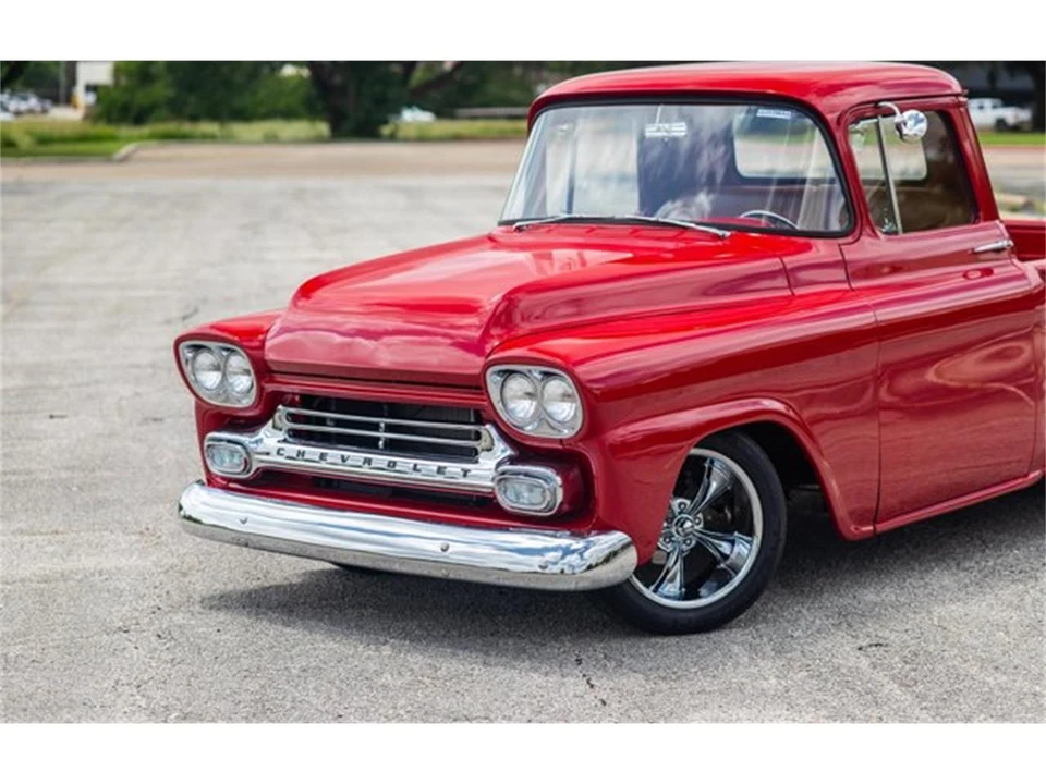 1959 Chevrolet Task Force - Image 5 of 31