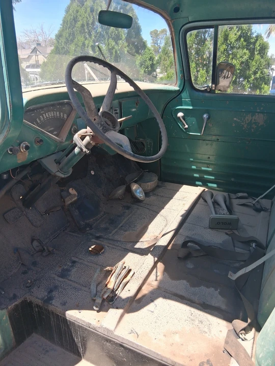 1959 Chevrolet Task Force - Image 13 of 14