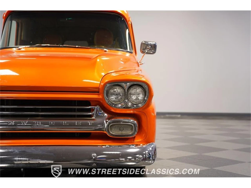 1959 Chevrolet Task Force - Image 19 of 31