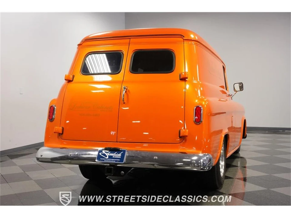 1959 Chevrolet Task Force - Image 10 of 31