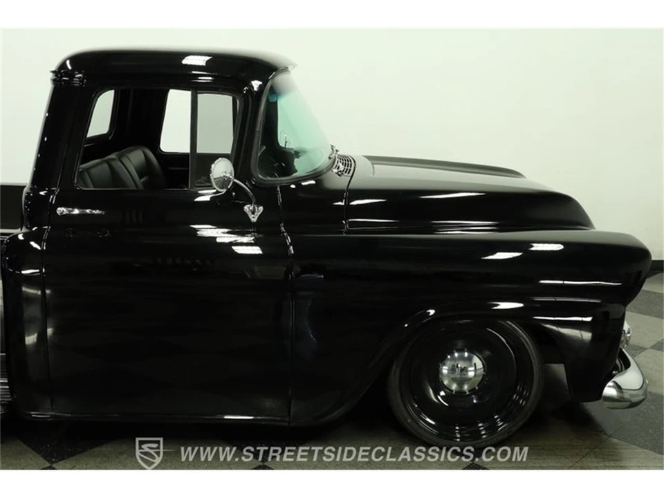1959 Chevrolet Task Force - Image 29 of 31