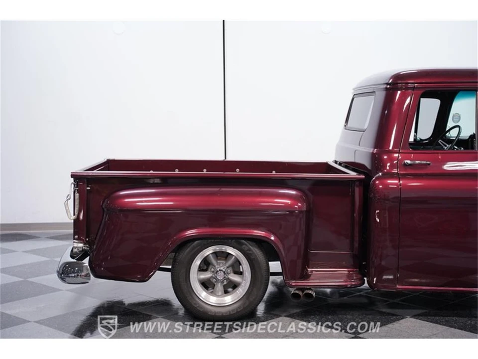1959 Chevrolet Task Force - Image 23 of 31