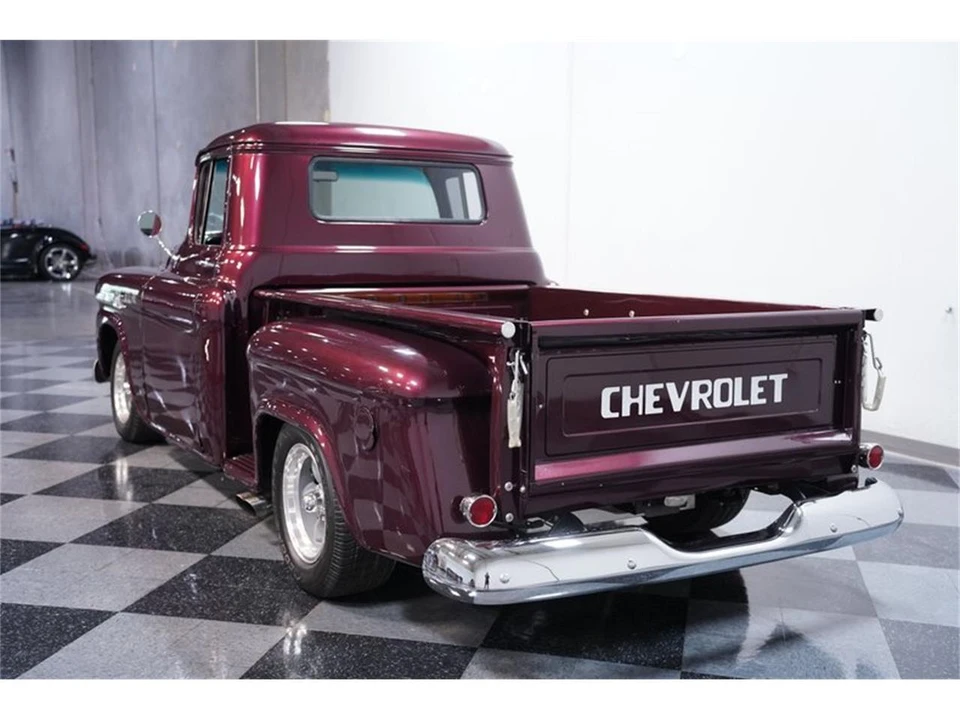 1959 Chevrolet Task Force - Image 8 of 31