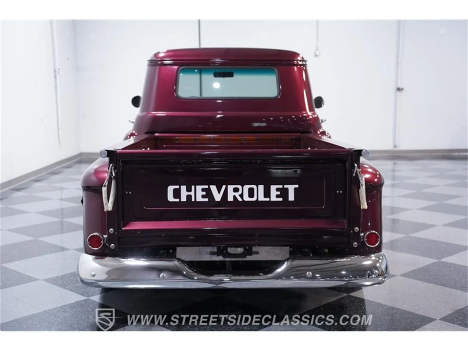 1959 Chevrolet Task Force - Image 9 of 31