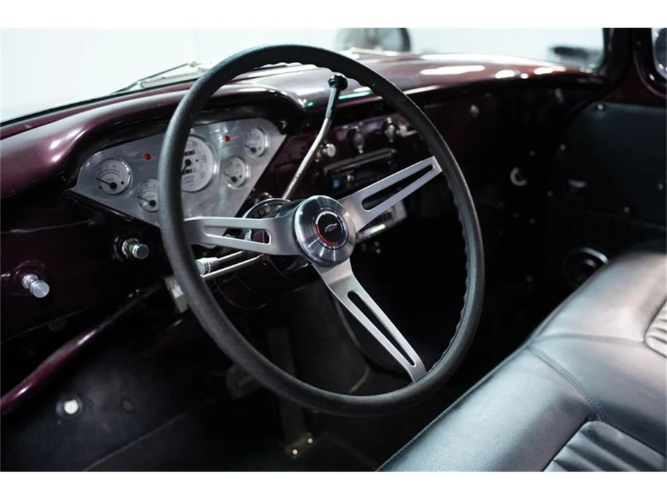 1959 Chevrolet Task Force - Image 30 of 31