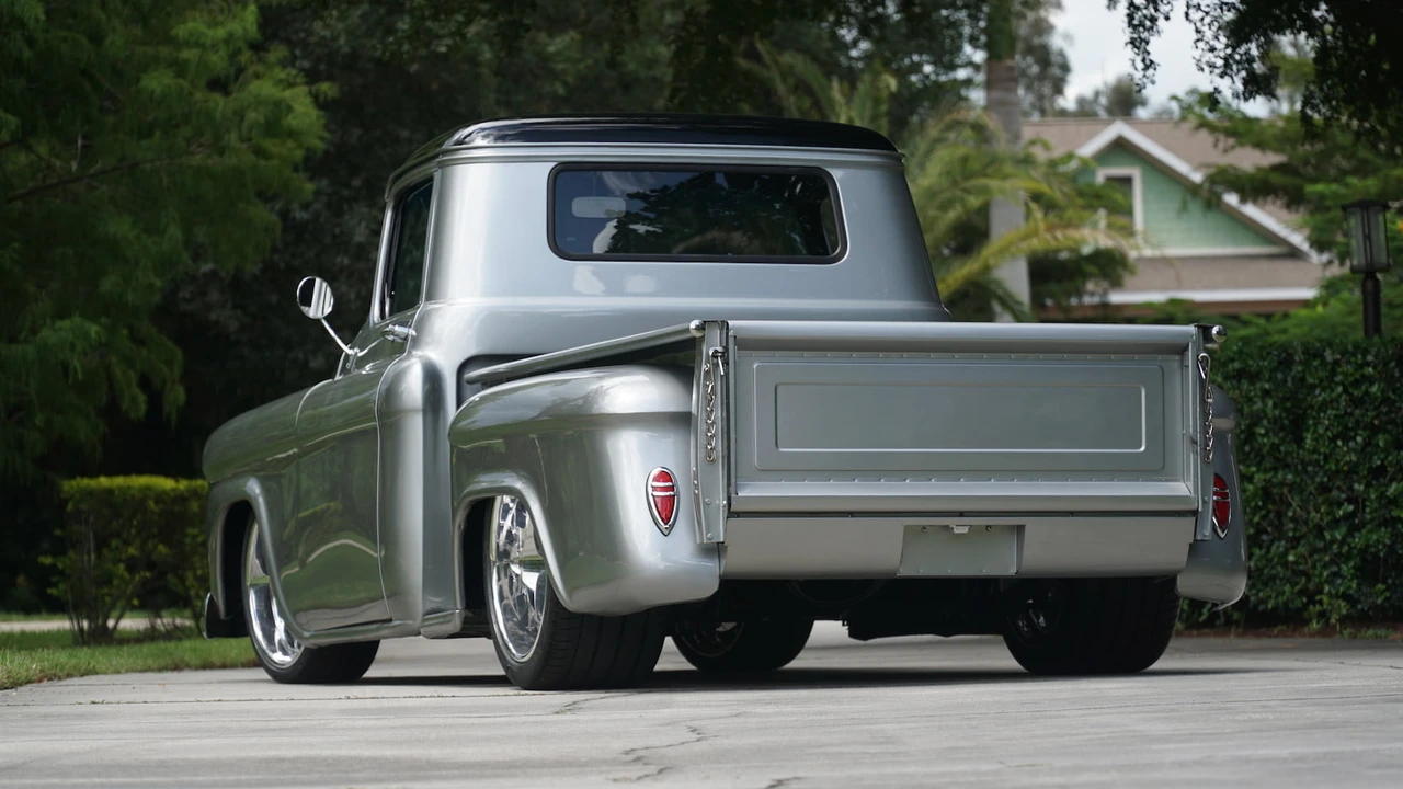 1959 Chevrolet Task Force - Image 3 of 22
