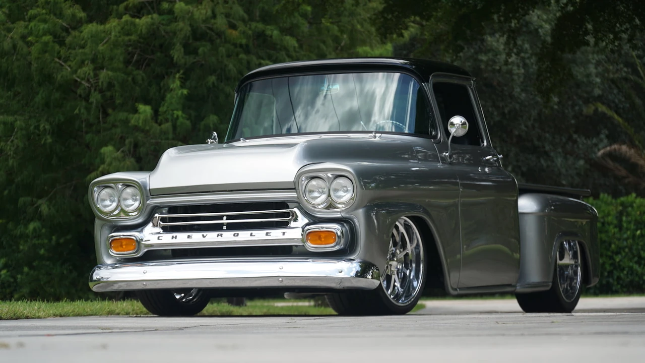 1959 Chevrolet Task Force - Image 16 of 22