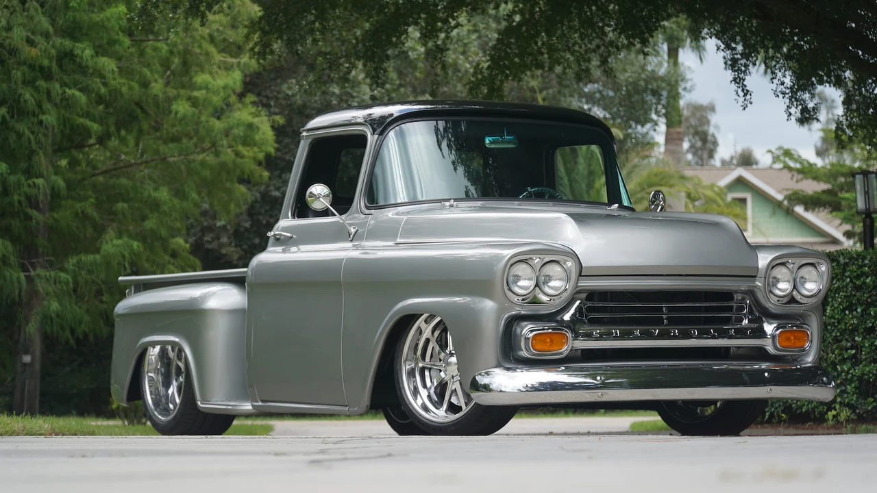 1959 Chevrolet Task Force - Image 19 of 22