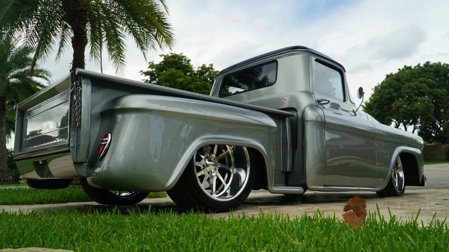 1959 Chevrolet Task Force - Image 2 of 6