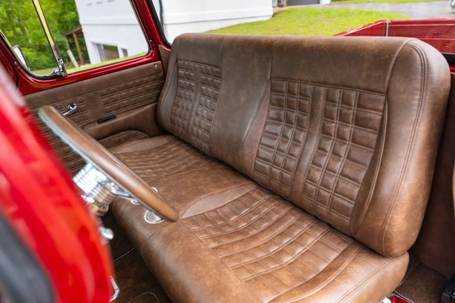 1959 Chevrolet Task Force - Image 25 of 29