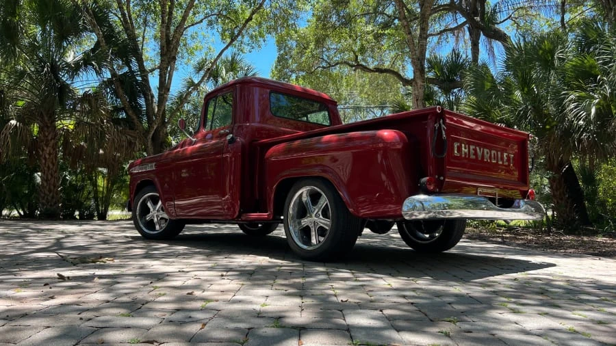 1959 Chevrolet Task Force - Image 3 of 15