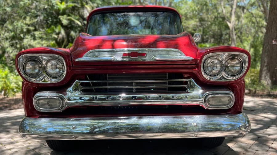 1959 Chevrolet Task Force - Image 9 of 15