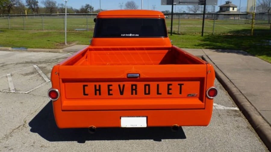 1959 Chevrolet Task Force - Image 5 of 31