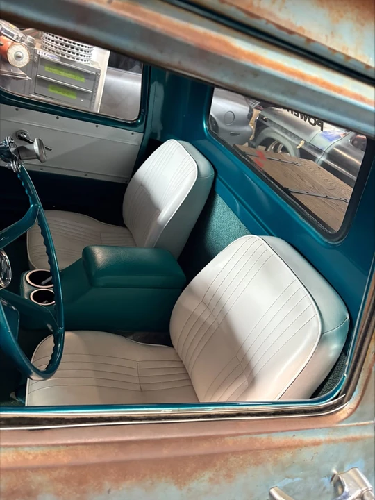 1959 Chevrolet Task Force - Image 11 of 14