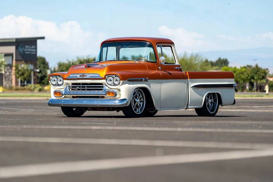 1959 Chevrolet Task Force - Image 22 of 31