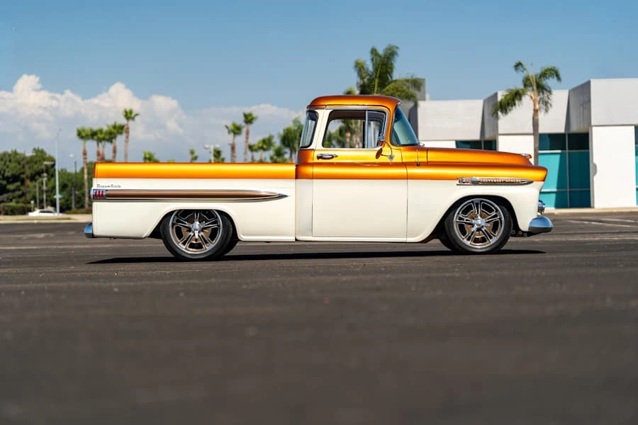 1959 Chevrolet Task Force - Image 25 of 31