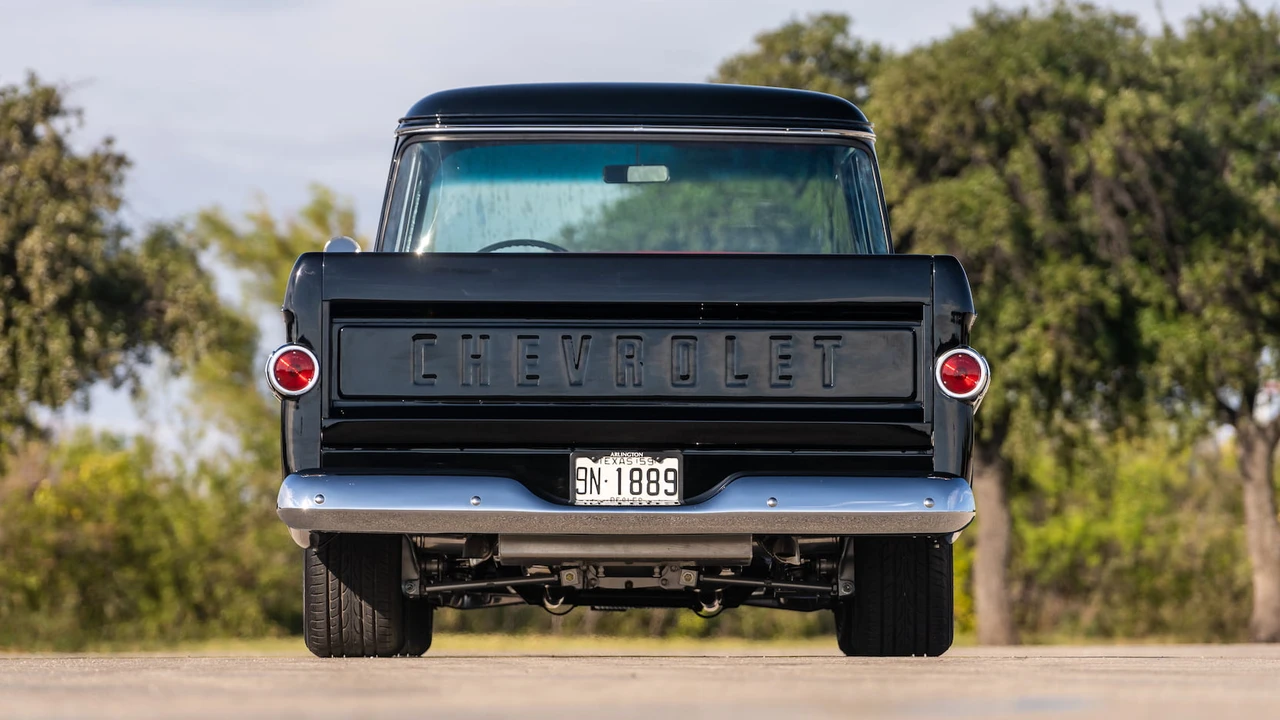 1959 Chevrolet Task Force - Image 16 of 21