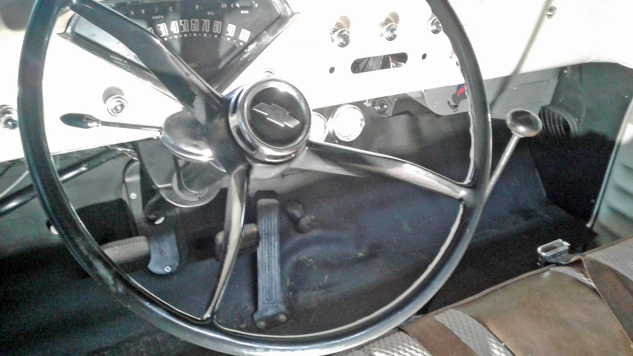 1959 Chevrolet Task Force - Image 20 of 31