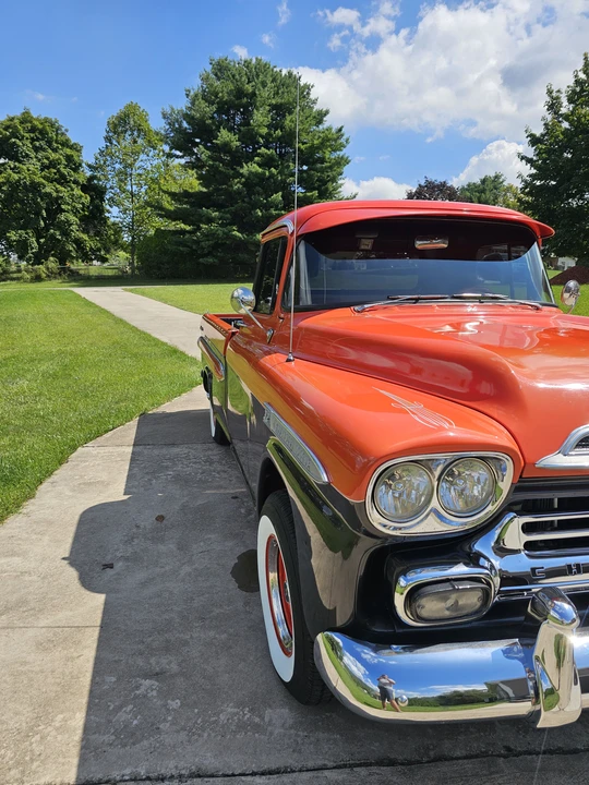 1959 Chevrolet Task Force - Image 12 of 31