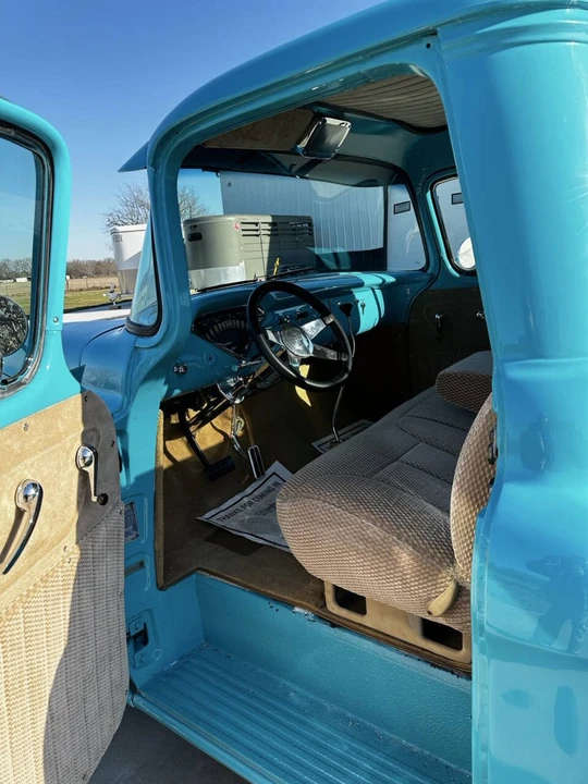 1959 Chevrolet Task Force - Image 13 of 21