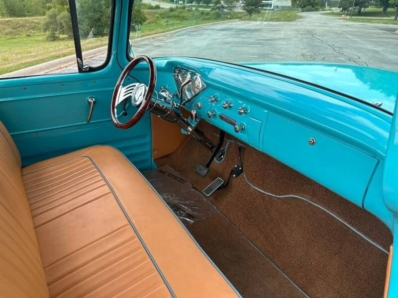 1959 Chevrolet Task Force - Image 9 of 12