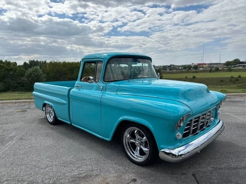 1959 Chevrolet Task Force - Image 5 of 12