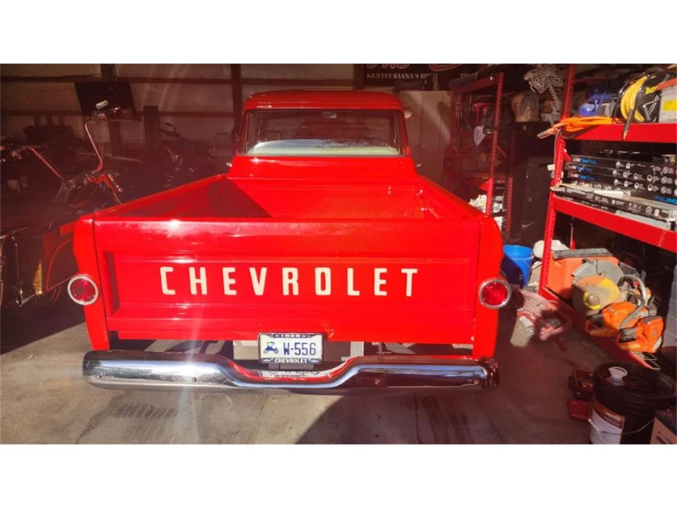 1959 Chevrolet Task Force - Image 12 of 29