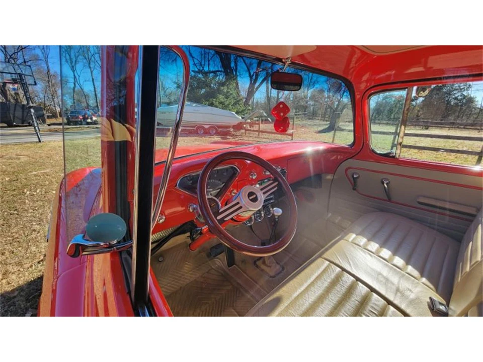 1959 Chevrolet Task Force - Image 24 of 29