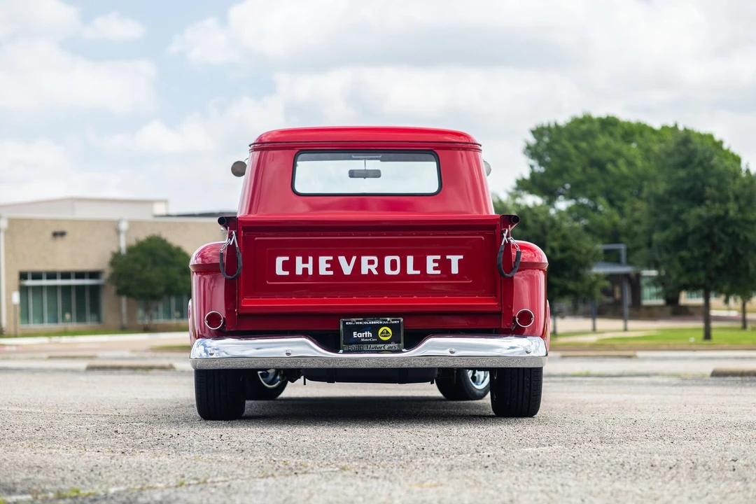 1959 Chevrolet Task Force - Image 14 of 31