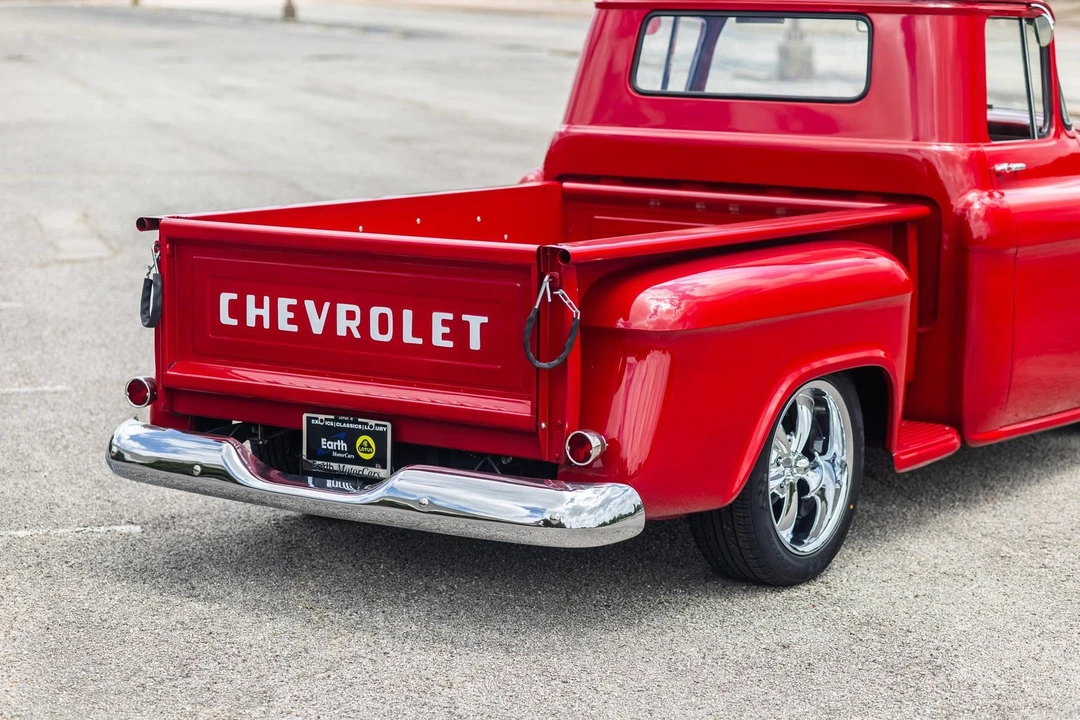 1959 Chevrolet Task Force - Image 18 of 31