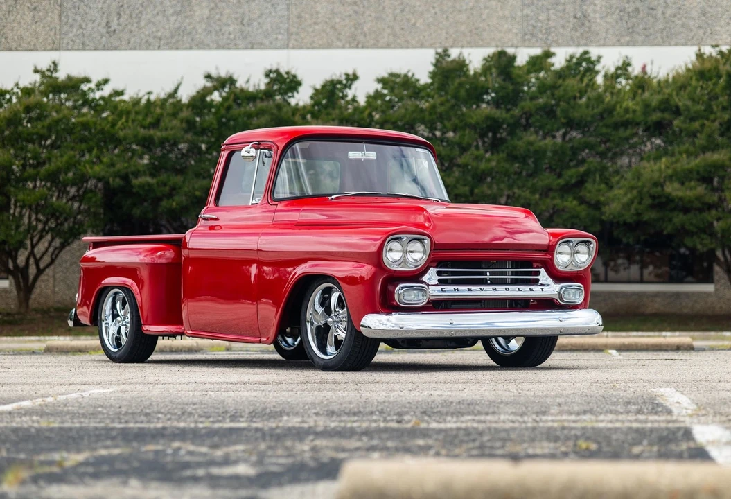 1959 Chevrolet Task Force - Image 23 of 31