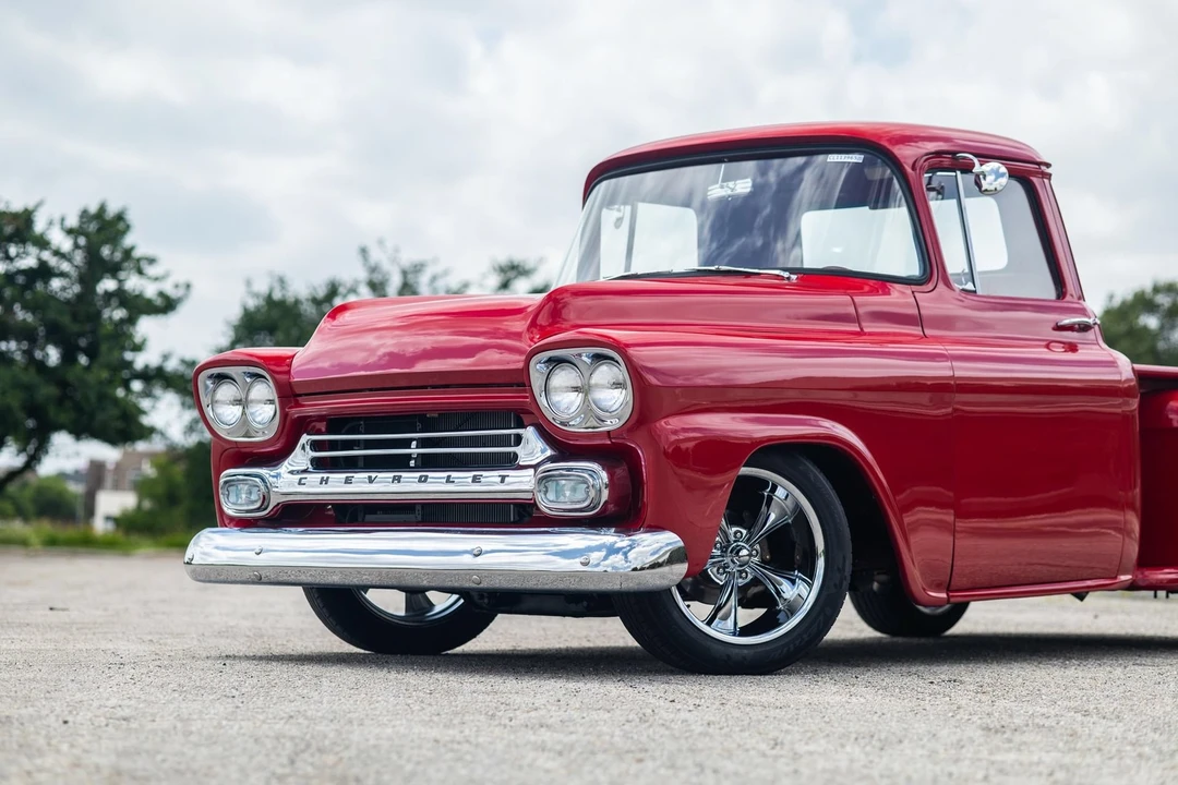 1959 Chevrolet Task Force - Image 6 of 31